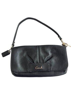Coach Black Leather Clutch Purse‎ With Card Holders & Removable Strap